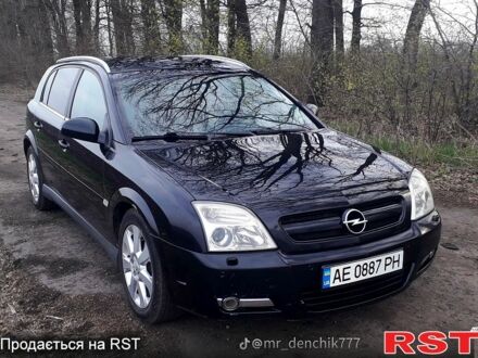 Чорний Опель Сігнум, об'ємом двигуна 3 л та пробігом 300 тис. км за 3200 $, фото 1 на Automoto.ua