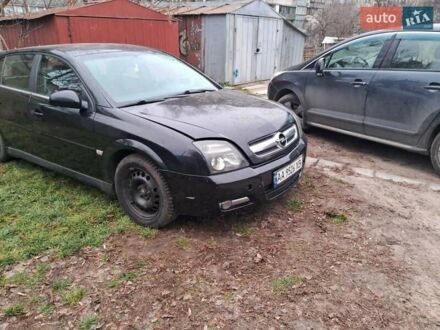 Черный Опель Сигнум, объемом двигателя 2 л и пробегом 360 тыс. км за 2600 $, фото 1 на Automoto.ua