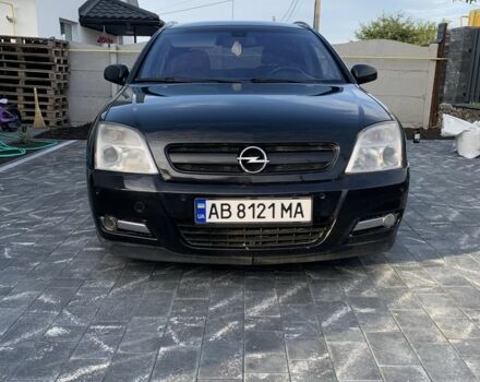 Черный Опель Сигнум, объемом двигателя 1.9 л и пробегом 324 тыс. км за 4500 $, фото 1 на Automoto.ua