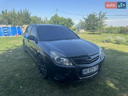 Опель Сігнум 2005 у Синельниковом на Automoto.ua Чорний Опель Сігнум, об'ємом двигуна 3 л та пробігом 300 тис. км за 4499 $, фото 1 на Automoto.ua