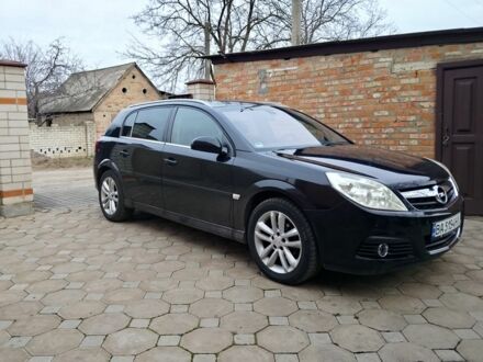 Черный Опель Сигнум, объемом двигателя 1.9 л и пробегом 320 тыс. км за 2910 $, фото 1 на Automoto.ua