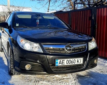 Черный Опель Сигнум, объемом двигателя 19 л и пробегом 269 тыс. км за 5700 $, фото 1 на Automoto.ua
