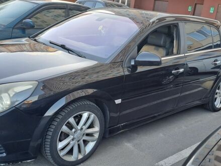 Черный Опель Сигнум, объемом двигателя 1.9 л и пробегом 330 тыс. км за 6500 $, фото 1 на Automoto.ua