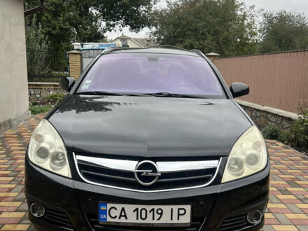 Черный Опель Сигнум, объемом двигателя 1.91 л и пробегом 181 тыс. км за 5700 $, фото 1 на Automoto.ua