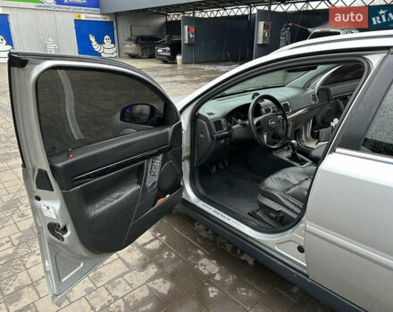 Опель Сігнум, об'ємом двигуна 2.2 л та пробігом 287 тис. км за 4100 $, фото 6 на Automoto.ua