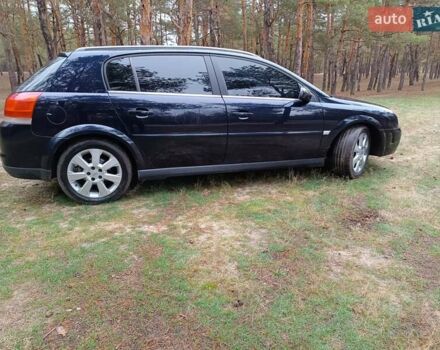 Опель Сигнум, объемом двигателя 2.2 л и пробегом 260 тыс. км за 4200 $, фото 2 на Automoto.ua