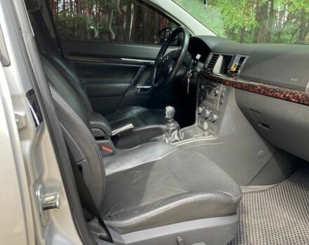 Серый Опель Сигнум, объемом двигателя 2.2 л и пробегом 132 тыс. км за 4600 $, фото 7 на Automoto.ua