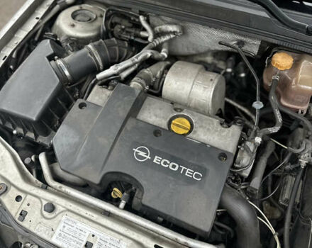 Серый Опель Сигнум, объемом двигателя 2.17 л и пробегом 360 тыс. км за 4250 $, фото 17 на Automoto.ua