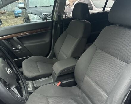 Серый Опель Сигнум, объемом двигателя 2.2 л и пробегом 360 тыс. км за 4250 $, фото 9 на Automoto.ua