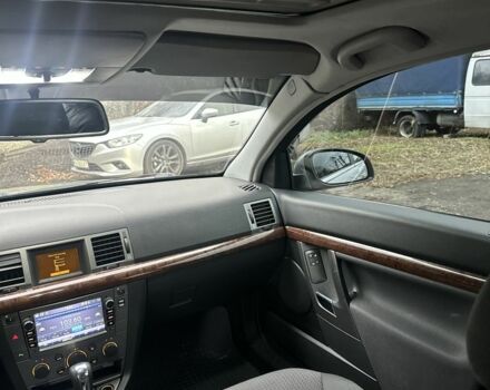 Серый Опель Сигнум, объемом двигателя 2.2 л и пробегом 360 тыс. км за 4250 $, фото 11 на Automoto.ua