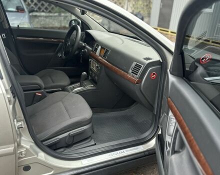 Серый Опель Сигнум, объемом двигателя 2.2 л и пробегом 360 тыс. км за 4250 $, фото 14 на Automoto.ua