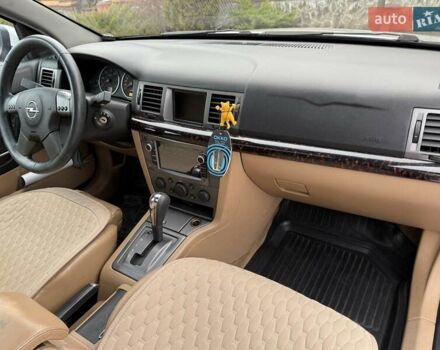 Сірий Опель Сігнум, об'ємом двигуна 2.96 л та пробігом 329 тис. км за 3300 $, фото 46 на Automoto.ua