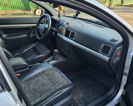 Серый Опель Сигнум, объемом двигателя 3 л и пробегом 390 тыс. км за 3500 $, фото 8 на Automoto.ua