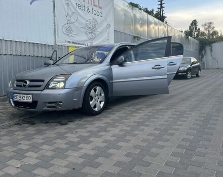 Сірий Опель Сігнум, об'ємом двигуна 2.2 л та пробігом 342 тис. км за 4107 $, фото 1 на Automoto.ua