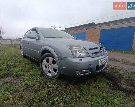 Серый Опель Сигнум, объемом двигателя 2.17 л и пробегом 326 тыс. км за 3600 $, фото 20 на Automoto.ua