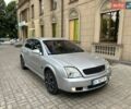 Серый Опель Сигнум, объемом двигателя 2.96 л и пробегом 400 тыс. км за 2800 $, фото 4 на Automoto.ua