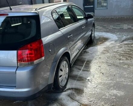 Серый Опель Сигнум, объемом двигателя 1.8 л и пробегом 202 тыс. км за 3450 $, фото 4 на Automoto.ua