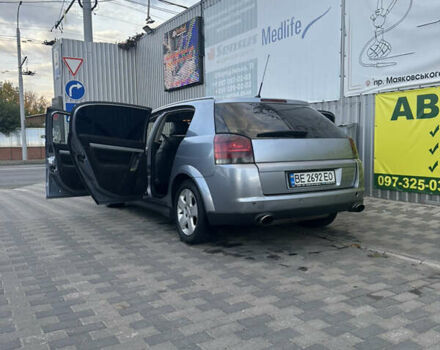 Серый Опель Сигнум, объемом двигателя 2.2 л и пробегом 342 тыс. км за 3500 $, фото 3 на Automoto.ua