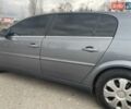 Сірий Опель Сігнум, об'ємом двигуна 2.2 л та пробігом 325 тис. км за 4400 $, фото 4 на Automoto.ua