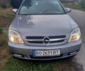 Серый Опель Сигнум, объемом двигателя 2 л и пробегом 370 тыс. км за 3350 $, фото 1 на Automoto.ua