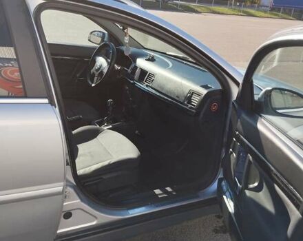 Серый Опель Сигнум, объемом двигателя 2.17 л и пробегом 342 тыс. км за 3000 $, фото 12 на Automoto.ua