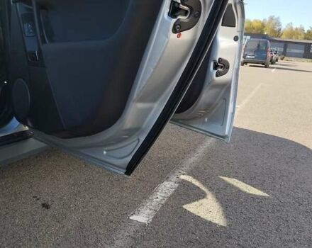 Серый Опель Сигнум, объемом двигателя 2.17 л и пробегом 342 тыс. км за 3000 $, фото 9 на Automoto.ua