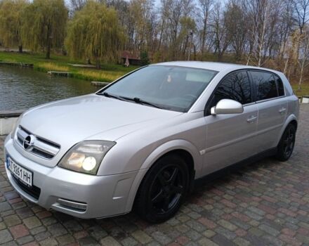 Серый Опель Сигнум, объемом двигателя 1.9 л и пробегом 264 тыс. км за 3650 $, фото 5 на Automoto.ua