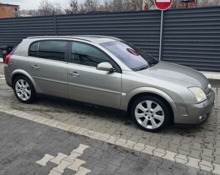 Серый Опель Сигнум, объемом двигателя 2.2 л и пробегом 156 тыс. км за 4500 $, фото 2 на Automoto.ua