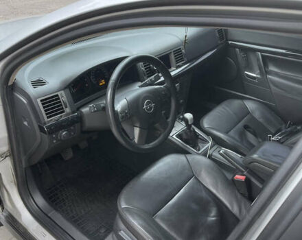 Сірий Опель Сігнум, об'ємом двигуна 1.9 л та пробігом 317 тис. км за 5199 $, фото 6 на Automoto.ua