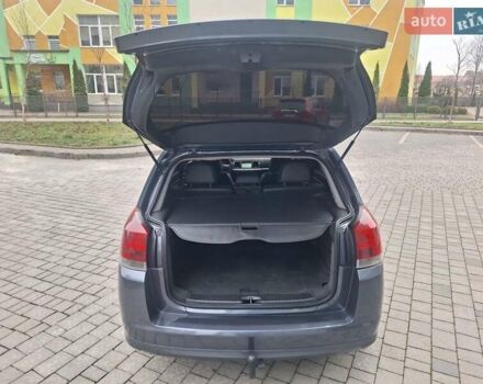 Серый Опель Сигнум, объемом двигателя 1.9 л и пробегом 274 тыс. км за 5450 $, фото 17 на Automoto.ua