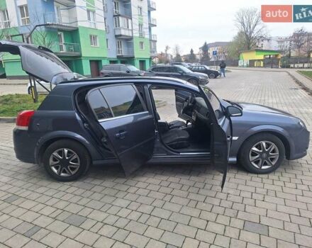 Серый Опель Сигнум, объемом двигателя 1.9 л и пробегом 274 тыс. км за 5450 $, фото 19 на Automoto.ua