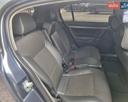 Серый Опель Сигнум, объемом двигателя 1.9 л и пробегом 274 тыс. км за 5450 $, фото 25 на Automoto.ua