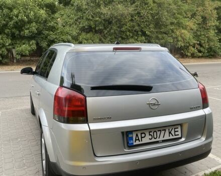 Серый Опель Сигнум, объемом двигателя 1.9 л и пробегом 319 тыс. км за 5000 $, фото 4 на Automoto.ua