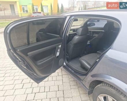 Серый Опель Сигнум, объемом двигателя 1.9 л и пробегом 274 тыс. км за 5450 $, фото 31 на Automoto.ua