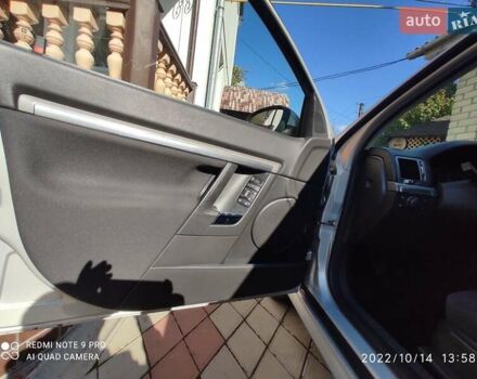 Серый Опель Сигнум, объемом двигателя 2.2 л и пробегом 185 тыс. км за 6500 $, фото 17 на Automoto.ua