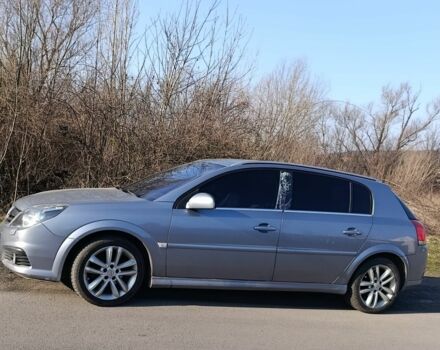 Серый Опель Сигнум, объемом двигателя 1.9 л и пробегом 360 тыс. км за 5000 $, фото 1 на Automoto.ua