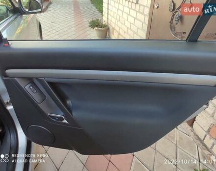 Серый Опель Сигнум, объемом двигателя 2.2 л и пробегом 185 тыс. км за 6500 $, фото 65 на Automoto.ua