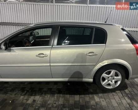 Серый Опель Сигнум, объемом двигателя 2.2 л и пробегом 251 тыс. км за 4700 $, фото 6 на Automoto.ua