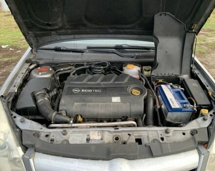 Серый Опель Сигнум, объемом двигателя 1.9 л и пробегом 363 тыс. км за 2601 $, фото 13 на Automoto.ua