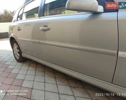 Серый Опель Сигнум, объемом двигателя 2.2 л и пробегом 185 тыс. км за 6500 $, фото 25 на Automoto.ua