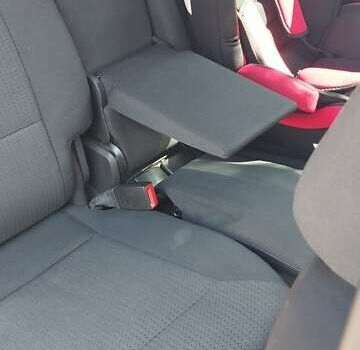 Серый Опель Сигнум, объемом двигателя 1.91 л и пробегом 300 тыс. км за 6250 $, фото 31 на Automoto.ua