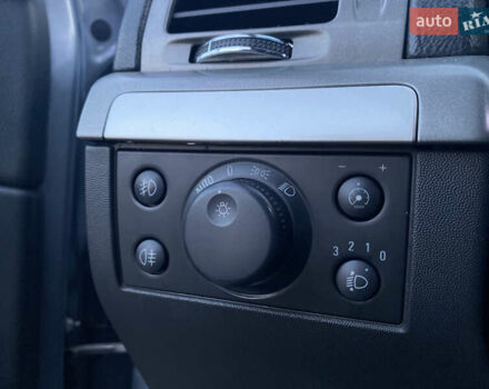 Опель Сигнум 2007 в Николаеве на Automoto.ua Серый Опель Сигнум, объемом двигателя 1.91 л и пробегом 299 тыс. км за 5599 $, фото 13 на Automoto.ua