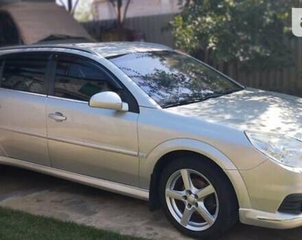 Серый Опель Сигнум, объемом двигателя 1.91 л и пробегом 300 тыс. км за 6250 $, фото 1 на Automoto.ua