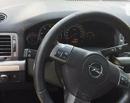 Серый Опель Сигнум, объемом двигателя 1.91 л и пробегом 300 тыс. км за 6250 $, фото 26 на Automoto.ua