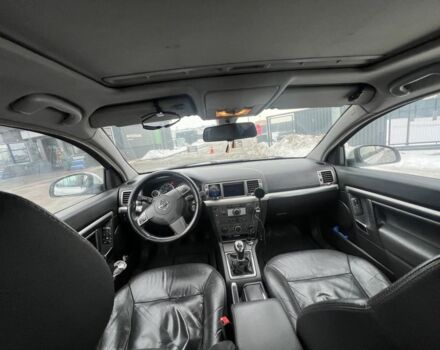 Серый Опель Сигнум, объемом двигателя 1.9 л и пробегом 395 тыс. км за 5000 $, фото 5 на Automoto.ua