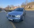 Серый Опель Сигнум, объемом двигателя 3 л и пробегом 200 тыс. км за 3999 $, фото 1 на Automoto.ua