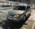 Серый Опель Сигнум, объемом двигателя 1.9 л и пробегом 300 тыс. км за 4700 $, фото 3 на Automoto.ua