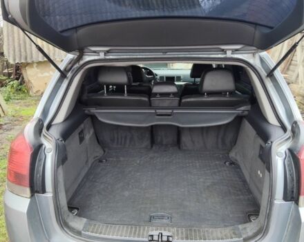 Серый Опель Сигнум, объемом двигателя 1.9 л и пробегом 380 тыс. км за 2500 $, фото 7 на Automoto.ua