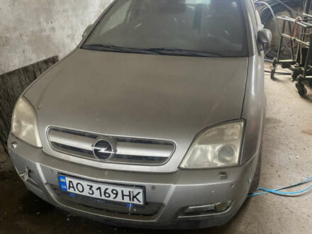 Серый Опель Сигнум, объемом двигателя 2.96 л и пробегом 220 тыс. км за 2500 $, фото 1 на Automoto.ua
