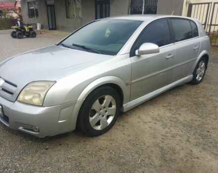 Серый Опель Сигнум, объемом двигателя 2.2 л и пробегом 330 тыс. км за 2900 $, фото 1 на Automoto.ua